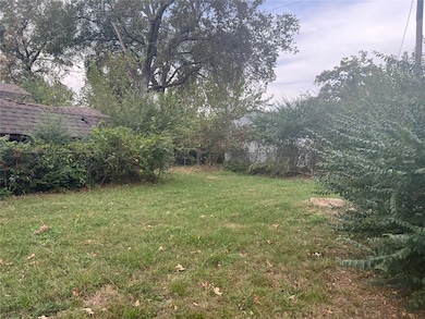 544 E 7th St, Weleetka, OK 74880 - photo 6