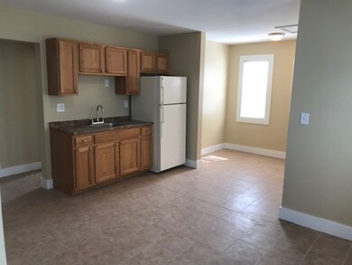 17 Eldridge St unit 3, Springfield, MA 01108 - photo 3