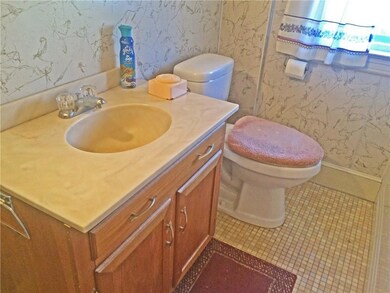 28 Mildred St, South Portland, ME 04106 - photo 7