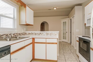 006-photo-kitchen-11396232