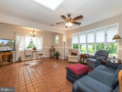 5917 Emmaus Rd, Emmaus, PA 18049 - photo 5