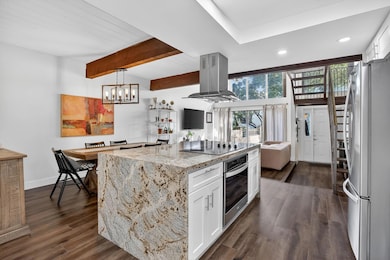 721 E Coco Plum Cir unit 5, Plantation, FL 33324 - photo 2