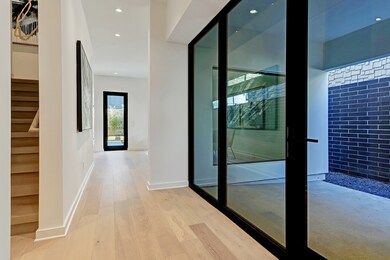 2018 Brun St, Houston, TX 77019 - photo 7