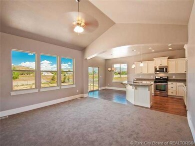 385 E 340 S, Midway, UT 84049 - photo 5