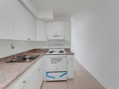 14190 W Dixie Hwy unit 16, North Miami, FL 33161 - photo 5