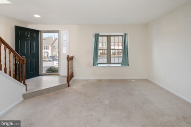 312 Maple Glen Cir, Pottstown, PA 19464 - photo 6