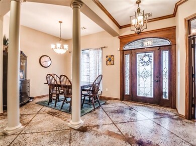 Formal Dining