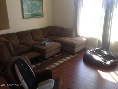 Living Rm 3