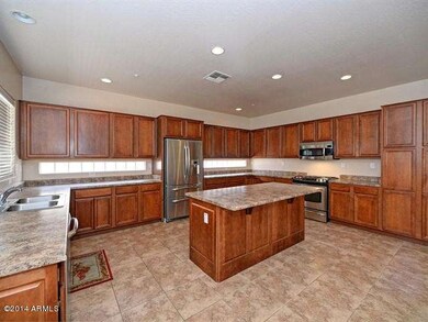 011_Kitchen