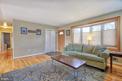 33 E Timonium Rd, Lutherville Timonium, MD 21093 - photo 2