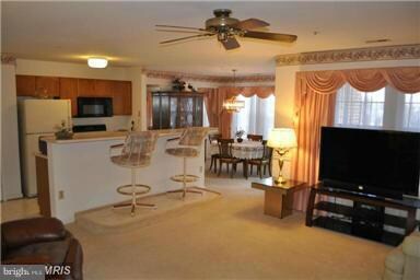 2402 Ellsworth Way unit 1C, Frederick, MD 21702 - photo 2