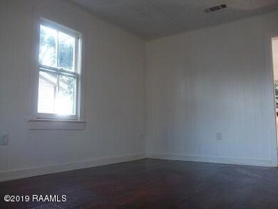120 Lena - living room