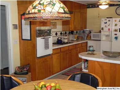 ANOTHER VIEW OF THE KITCHEN