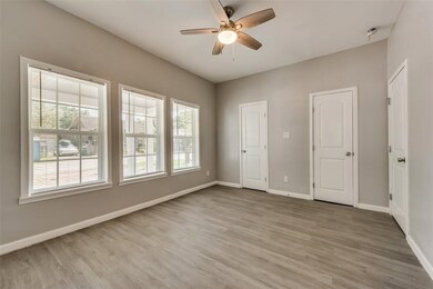 507 Enid St unit c, Houston, TX 77009 - photo 6