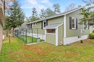 16 Stone Rd, Stoddard, NH 03464 - photo 7