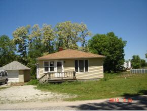 10480 E 600 N, Grovertown, IN 46531 - photo 2