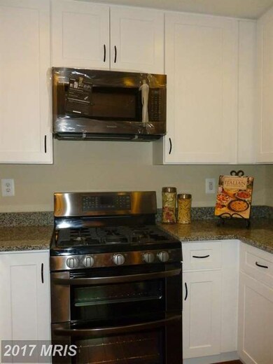 9010 Phyllis Dr, Clinton, MD 20735 - photo 3