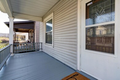 495 E. Maynard Ave.