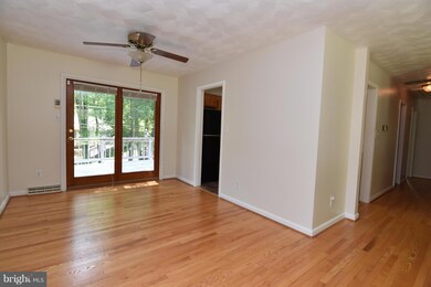 23652 Kingston Creek Rd, California, MD 20619 - photo 7