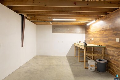 3512 S Gateway Ln unit 101, Sioux Falls, SD 57106 - photo 5