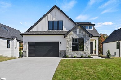 122 Winding Rock Rd, Simpsonville, SC 29680 - photo 2