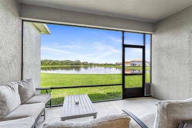 Stunning Lake View!