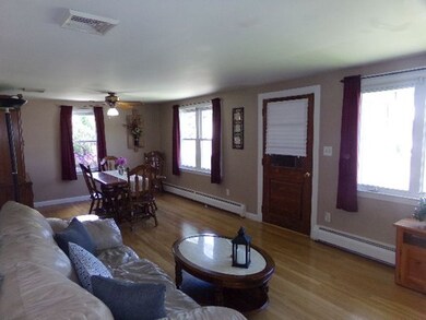 35 Mount Ave, Worcester, MA 01606 - photo 2