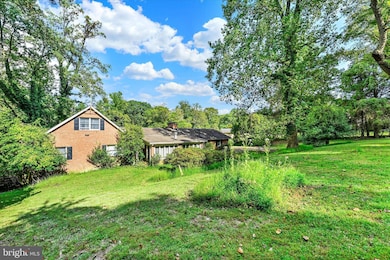 4302 Manorwood Dr, Glen Arm, MD 21057 - photo 2