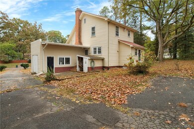 Exterior space & Back oh house