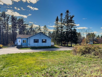 395 S Solon Rd, Solon, ME 04979 - photo 4