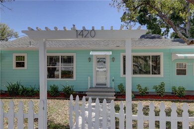1420 11th Ave N, Saint Petersburg, FL 33705 - photo 3