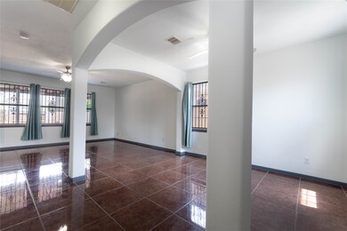 6334 Wilshire Ridge, Houston, TX 77040 - photo 4