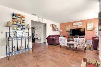 14342 Glenview Dr, Victorville, CA 92395 - photo 5