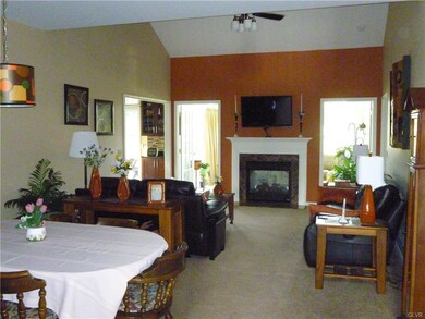 4296 Belmont Cir, Whitehall, PA 18052 - photo 3