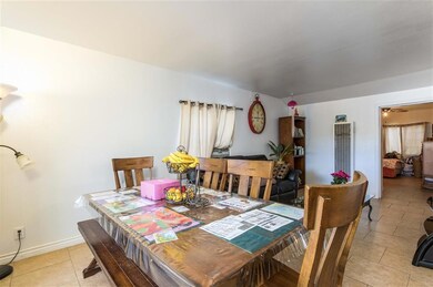 251 W Lincoln Ave, Escondido, CA 92026 - photo 4