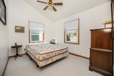 63243 Storeyhill St Vandalia-large-017-0