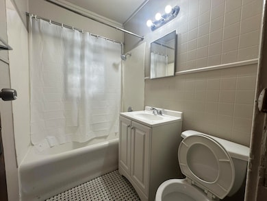 3012 N 57th St unit 3014, Milwaukee, WI 53210 - photo 7