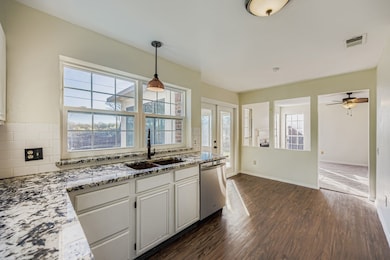 6844 Quail Meadow Dr, Watauga, TX 76148 - photo 2