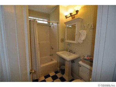 Bathroom. Owner s unit