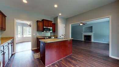 112 Turner Way-29