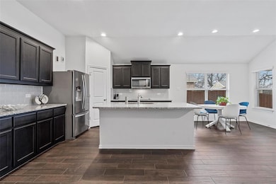 1436 Glade Meadows Dr, Joshua, TX 76058 - photo 6