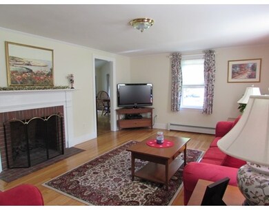 10 Linhares Ave, Mattapoisett, MA 02739 - photo 3