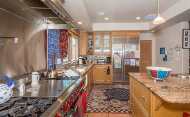 006_Kitchen