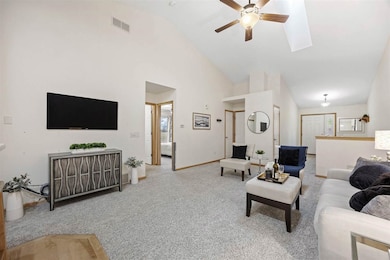 2121 Holiday Rd, Coralville, IA 52241 - photo 6