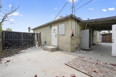 3306 Center St, Bakersfield, CA 93306 - photo 6