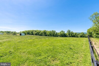 20597 Furr Rd, Round Hill, VA 20141 - photo 3