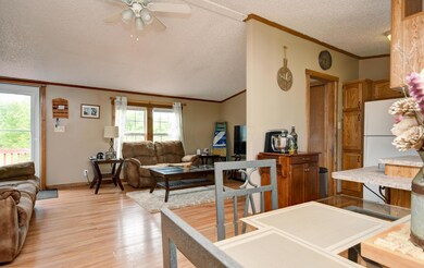 Living Room (3)
