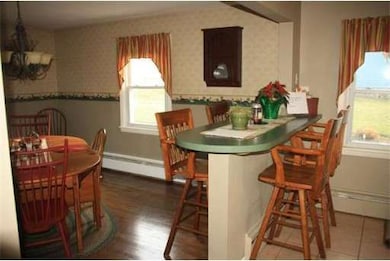 11 Lake Whittemore Dr, Spencer, MA 01562 - photo 5