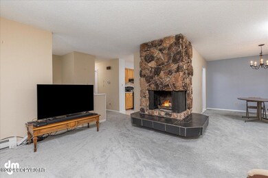 05-Living Room 20240405-DW-6717