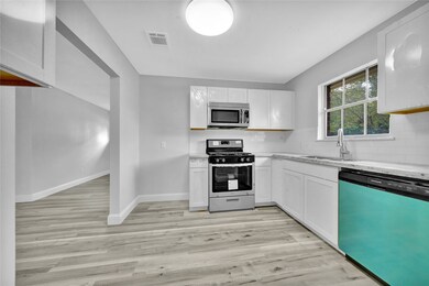 7737 Boggess Rd, Houston, TX 77016 - photo 7